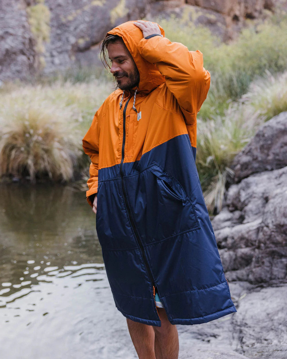 Passenger Waves Sherpa Lined Changing Robe