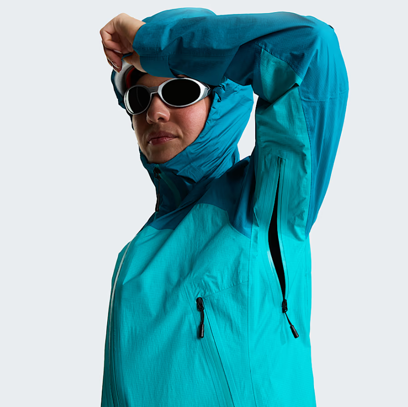 The North Face Womens Signal 2.5L Rain Jacket